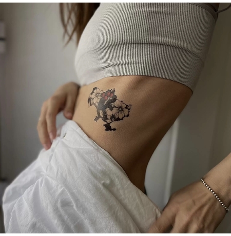 Переводные временные татуировки для взрослых. Бабочки, надписи, цветы