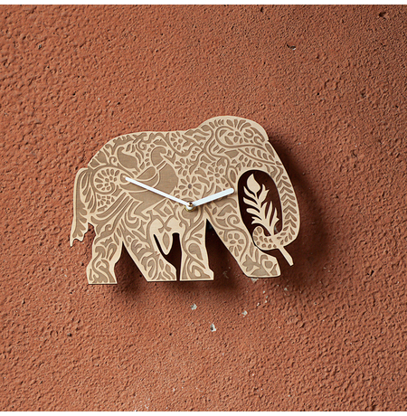 Деревянные часы «Слон»