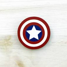 Значок "Капитан Америка"