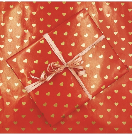 Упаковка в подарочную бумагу «Golden hearts»