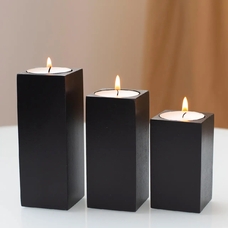 Дерев'яні свічники «Black» придбати в інтернет-магазині Супер Пуперс