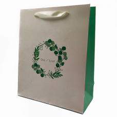 Подарунковий пакет «One/Leaf» (wreath) 32x26x12 см придбати в інтернет-магазині Супер Пуперс