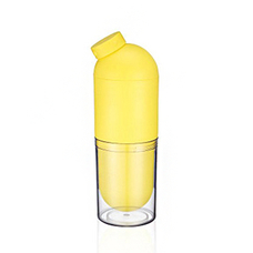 Бутылка для воды со стаканом купить в интернет-магазине Супер Пуперс