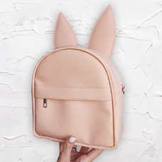Рюкзак-сумка з вушками «Зайчик», пудрова придбати в інтернет-магазині Супер Пуперс