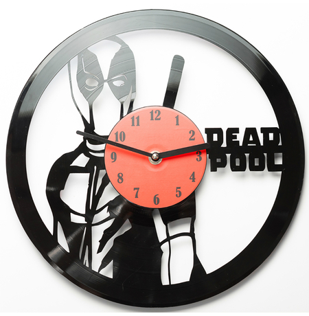 Вініловий годинник "Deadpool"