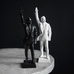 Біла гіпсова статуетка В’ячеслава Чорновола