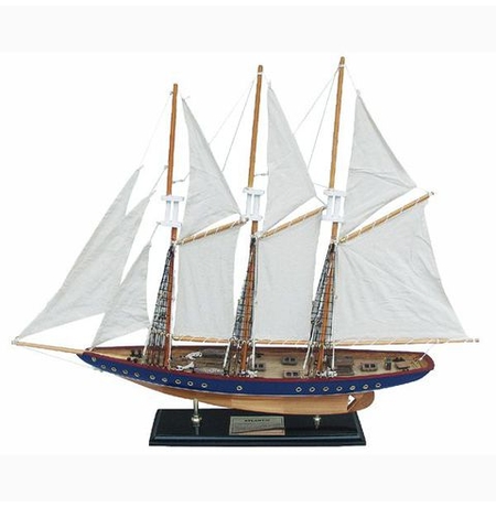 Модель парусника «Атлантик»