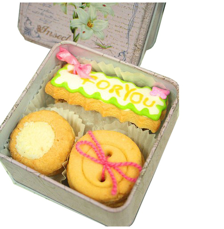 Набор печенья в жестяной коробочке
