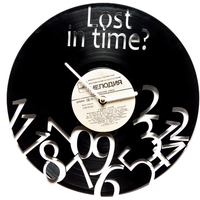 Вініловий годинник "Lost in time"