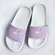 Шльопанці «Lilac Flamingo», білі придбати в інтернет-магазині Супер Пуперс