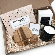 Подарунковий набір «Happy-Mom Box» придбати в інтернет-магазині Супер Пуперс