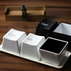 Набор чашек «Ctrl Alt Del» придбати в інтернет-магазині Супер Пуперс