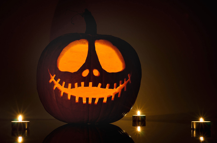 Брелок с гравировкой Halloween, Хэллоуин