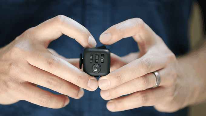 Кубик-антистресс Fidget Cube, чёрный с чёрным