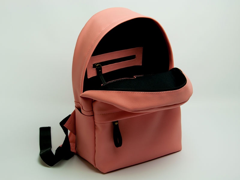 Городской рюкзак mini Peach из экокожи
