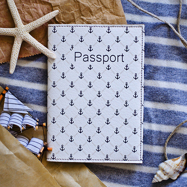 Обложка на паспорт с якорьками